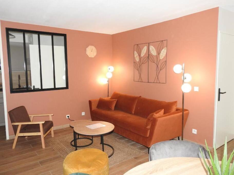 Suite Cosy&Jacuzzi Cenon Bagian luar foto